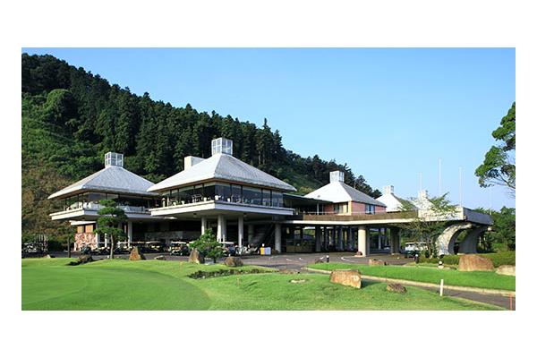 飯能くすの樹カントリー倶楽部 埼玉県 の予約 料金 じゃらんゴルフ公式ページ